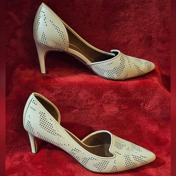 Cole Haan Cream/Light Tan Elegant Women's Pointy Toe Heels-Size 7.5 - Picture 1 of 8